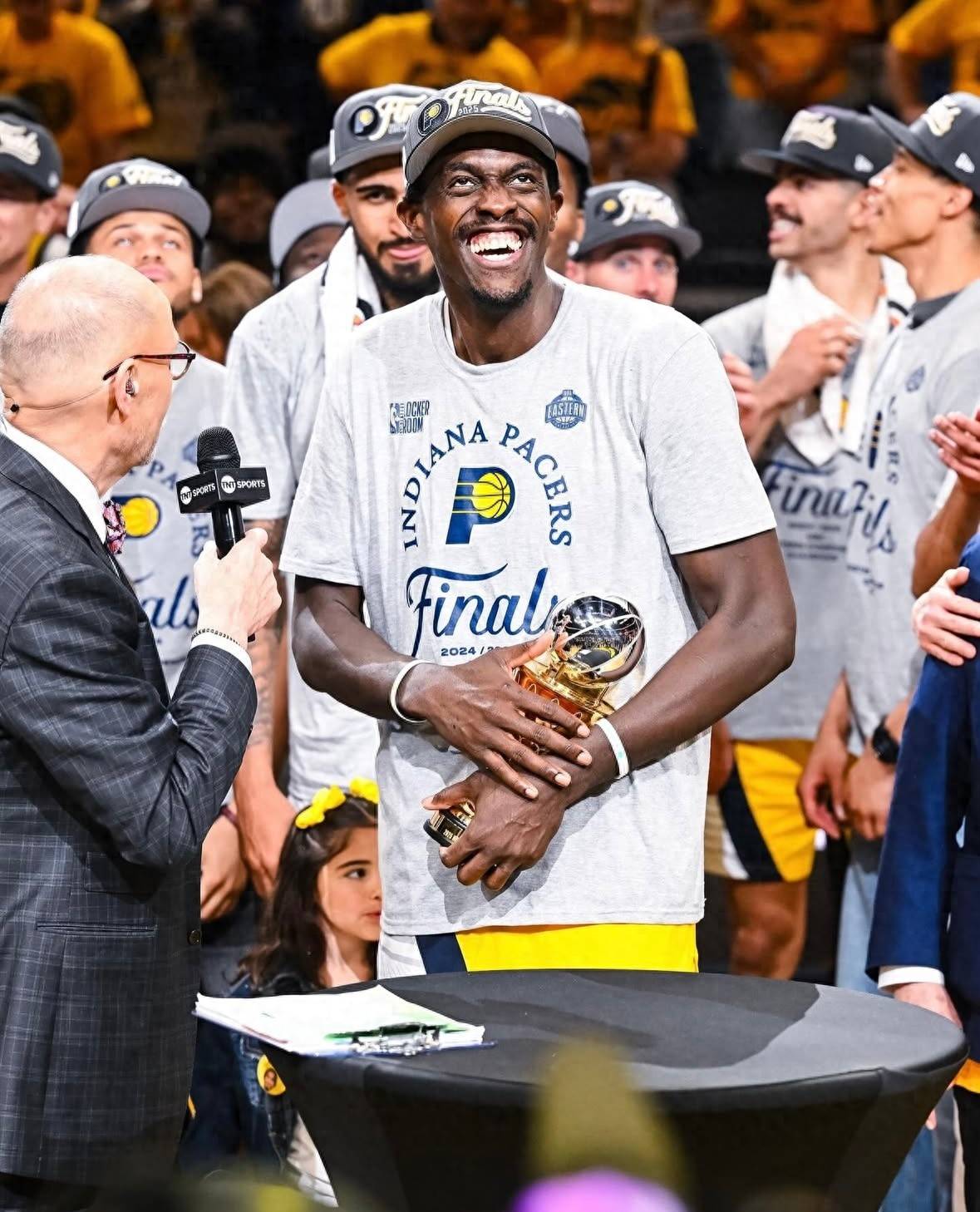 雷霆血洗湖人B队,伦纳德打破历史纪录的简单介绍 雷霆血洗湖人B队,伦纳德打破历史纪录的简单介绍