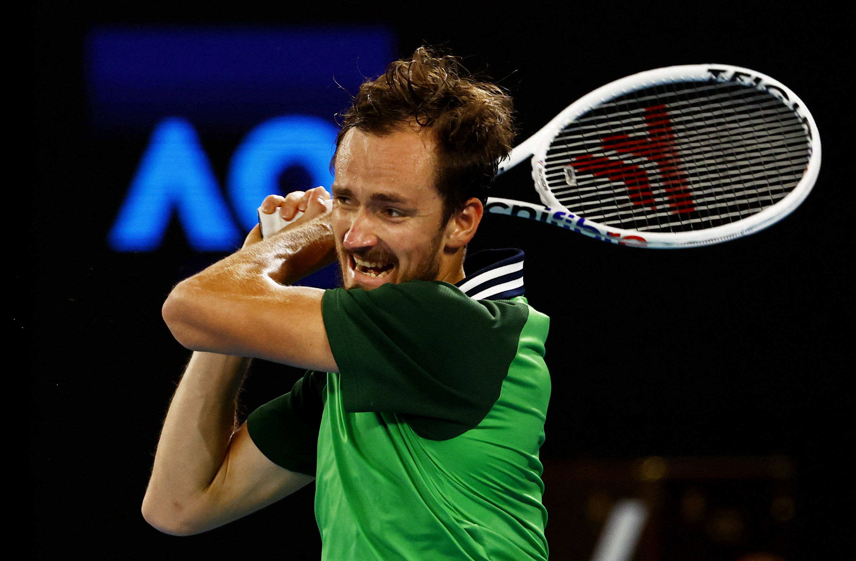 意大利网球队绝地反击德国网球队,梅德韦杰夫制霸全场 意大利网球队绝地反击德国网球队,梅德韦杰夫制霸全场