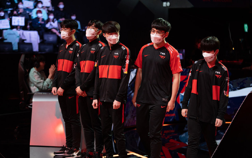 HLE碾压SHR,Gumayusi统治全场 HLE碾压SHR,Gumayusi统治全场