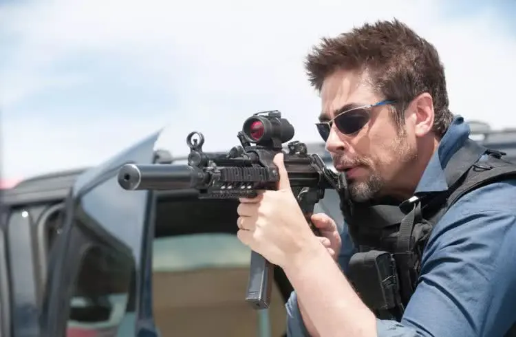 关于紧张刺激的角逐令球迷们屏住呼吸，期待胜利者的诞生的信息