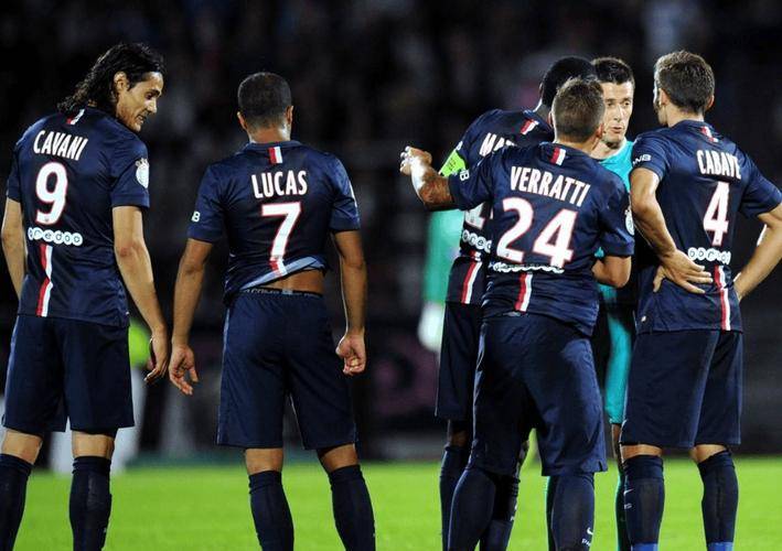 关于斯特拉斯堡客场战平巴黎FC,取得宝贵积分的信息 关于斯特拉斯堡客场战平巴黎FC,取得宝贵积分的信息