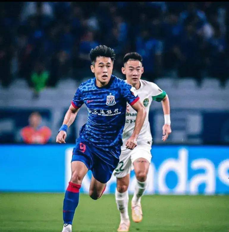 开云足球直播-高质量牛逼球队，联赛冠军准决赛拜个早年的简单介绍