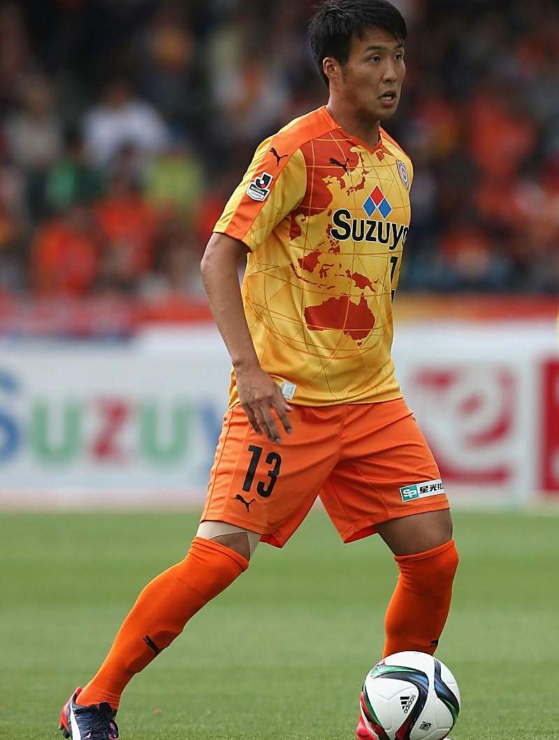 甘冈主场险胜,保持不败战绩的简单介绍 甘冈主场险胜,保持不败战绩的简单介绍