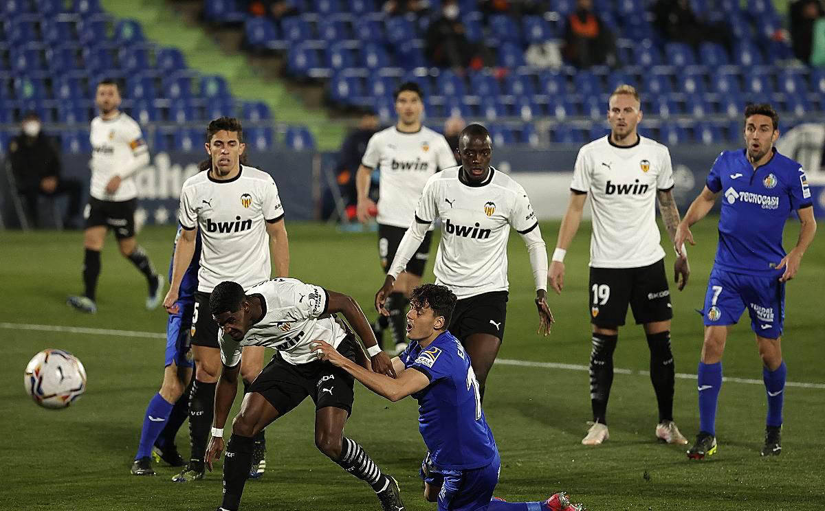 关于巴伦西亚闪耀赛场，球员实力深受看好的信息